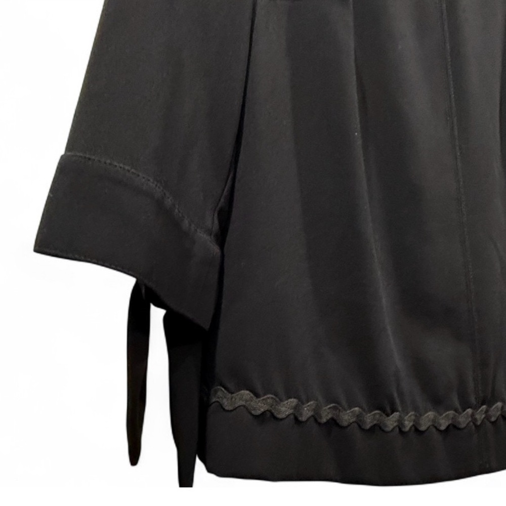 Trina Turk Blouse - Picture 3 of 7